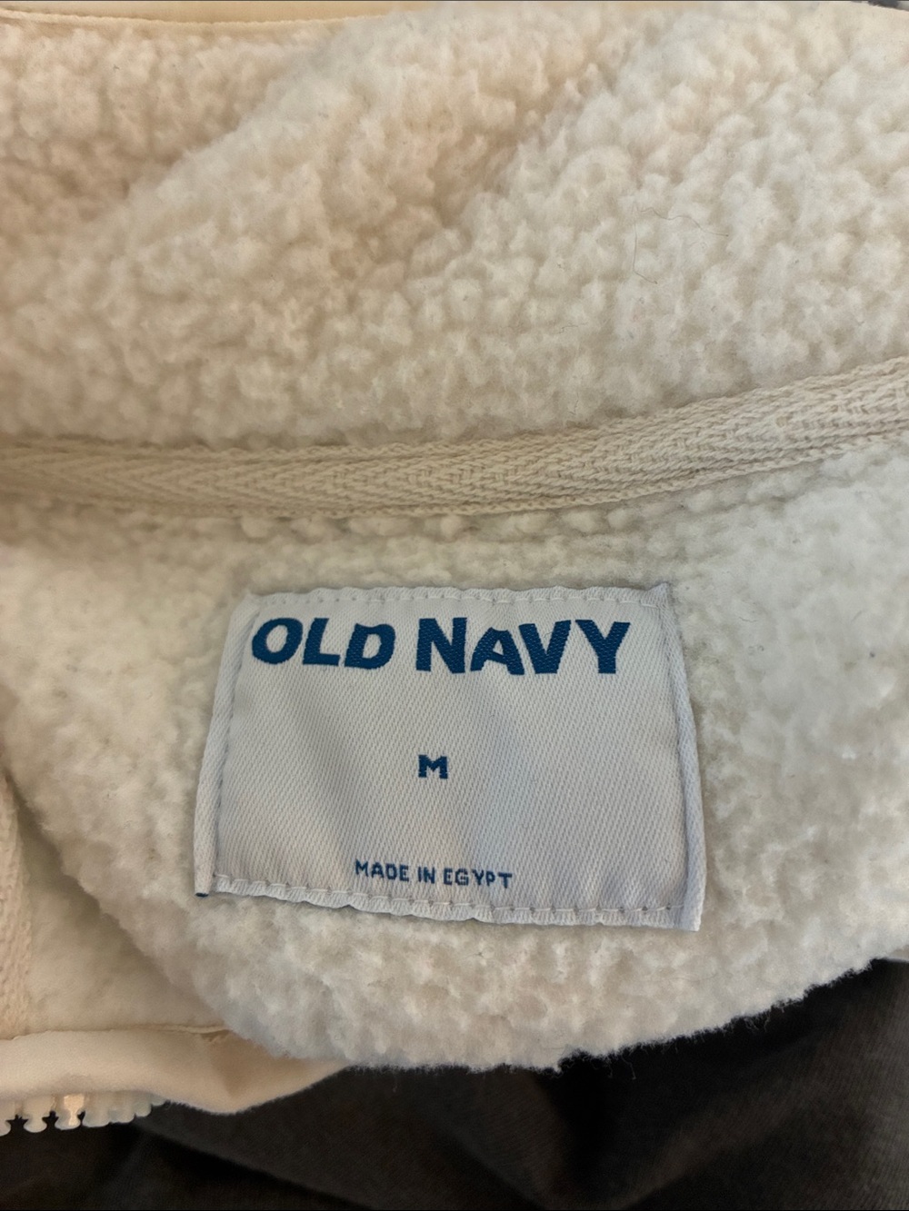 Old Navy Cream Sherpa Half-Zip Sweater with Black Scenic Bear Print - Picture 3 of 3